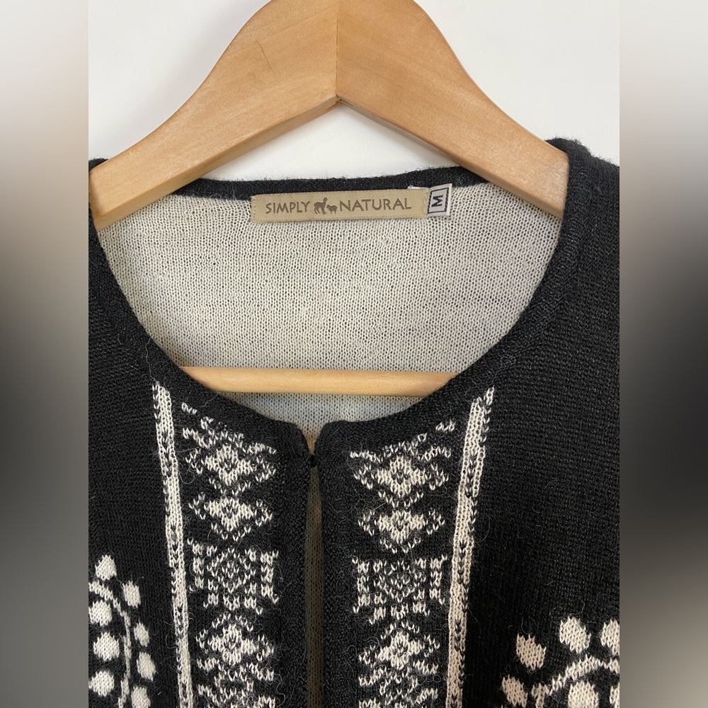 Simply Natural HANNA SWEATER Size Medium - Picture 4 of 12